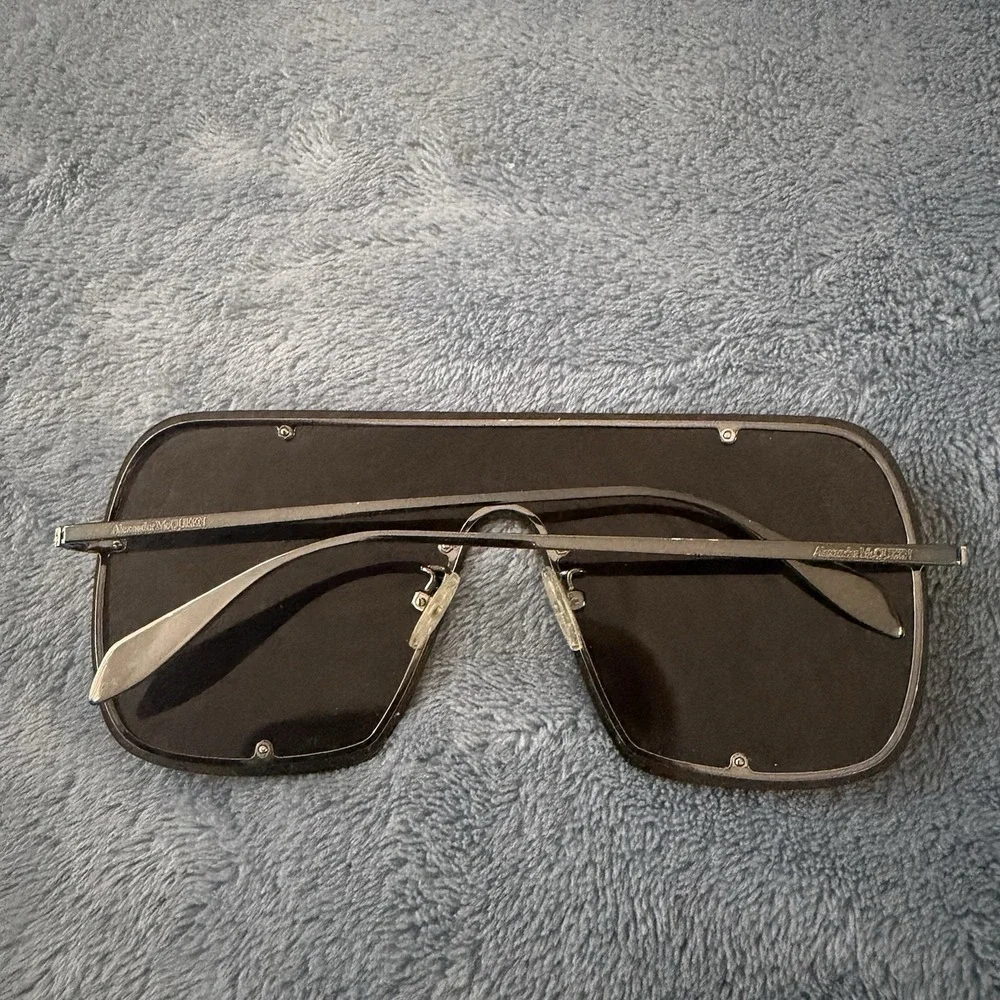 Alexander McQueen alexander mcqueen